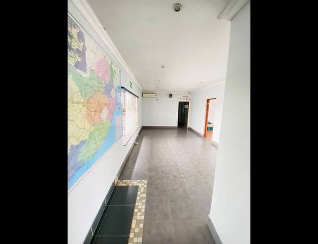 638M² BUSINESS FOR SALE IN NEW REDRUTH